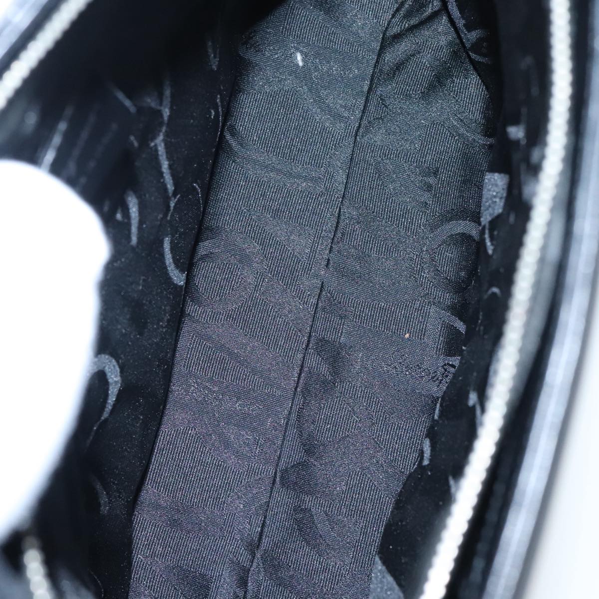 Salvatore Ferragamo Gancini Tote Bag Leather Black Silver Auth 95430