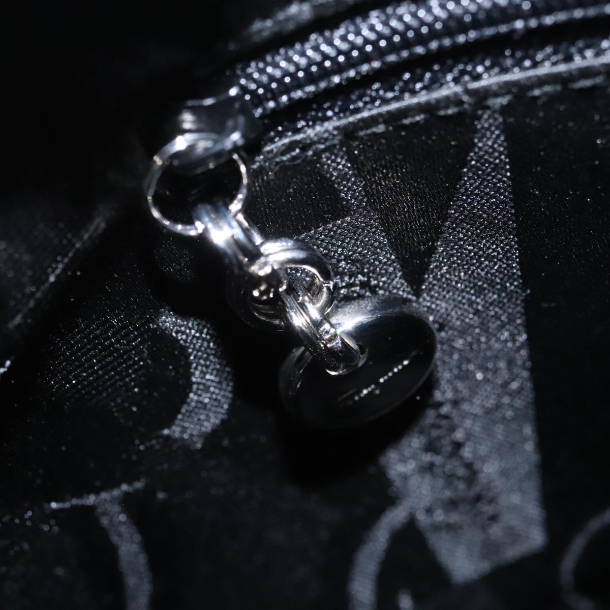 Salvatore Ferragamo Gancini Tote Bag Leather Black Silver Auth 95430