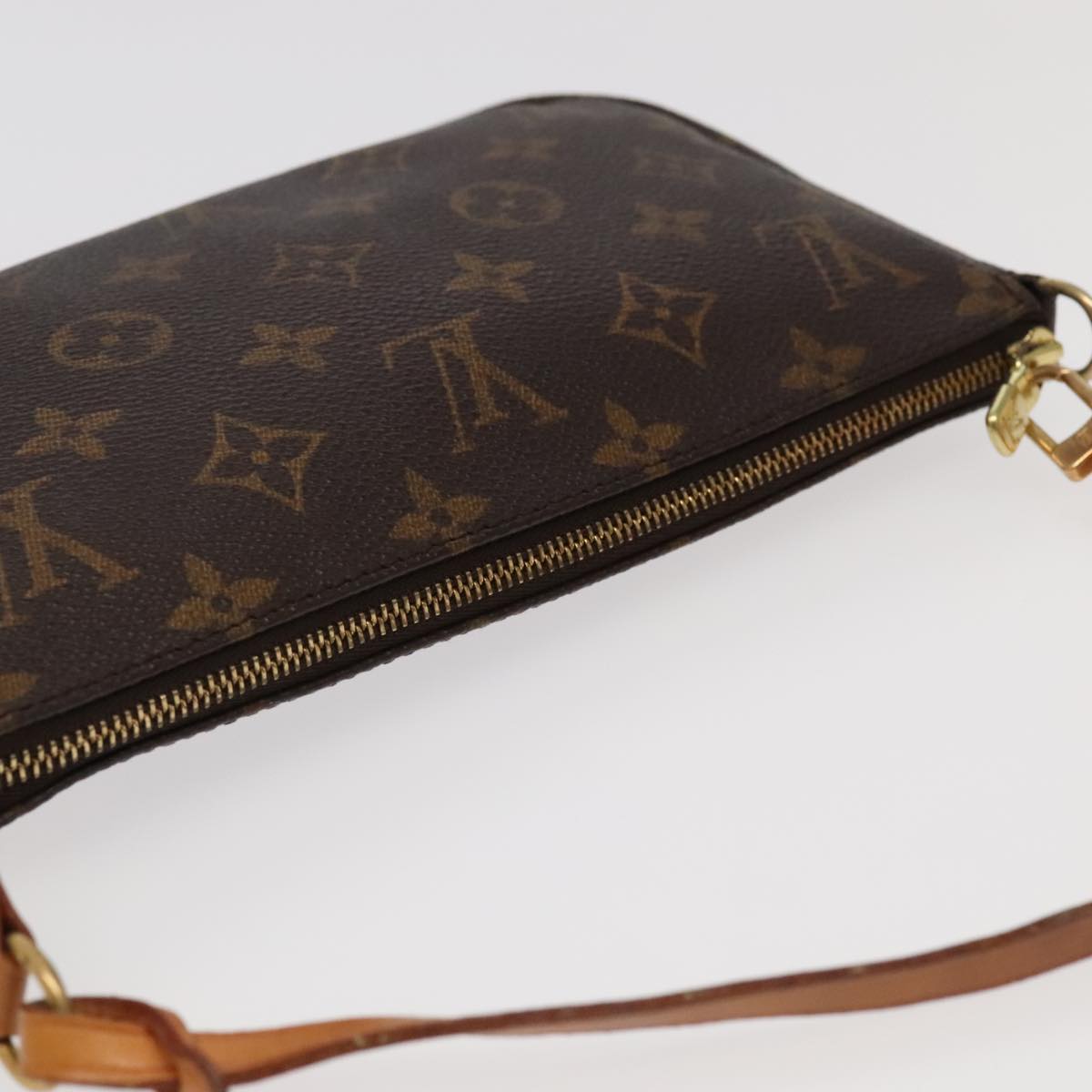 LOUIS VUITTON Monogram Pochette Accessoires Pouch M51980 LV Auth 95456