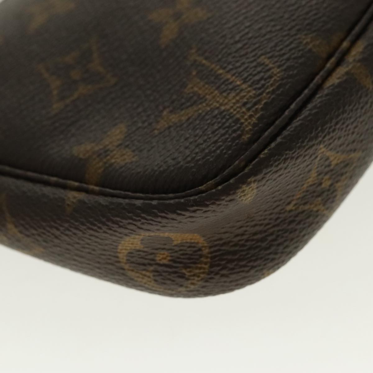 LOUIS VUITTON Monogram Pochette Accessoires Pouch M51980 LV Auth 95613