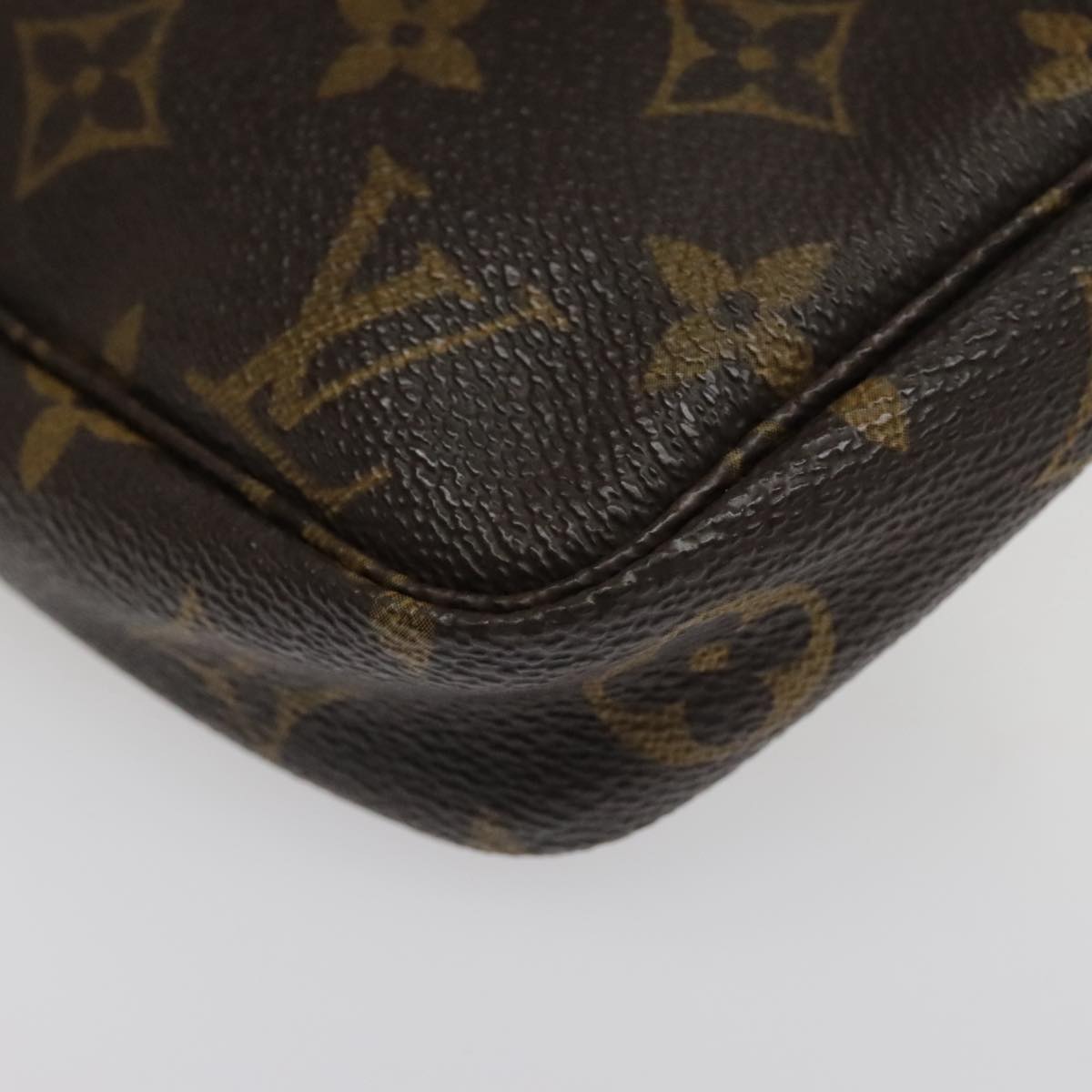 LOUIS VUITTON Monogram Pochette Accessoires Pouch M51980 LV Auth 95703