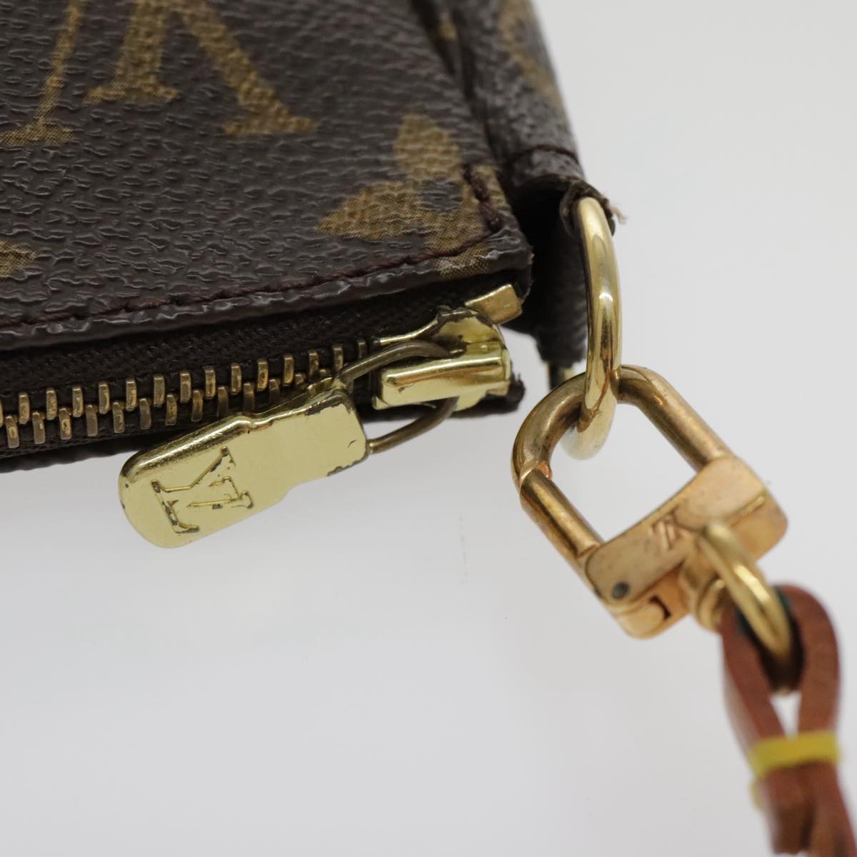 LOUIS VUITTON Monogram Pochette Accessoires Pouch M51980 LV Auth 95703