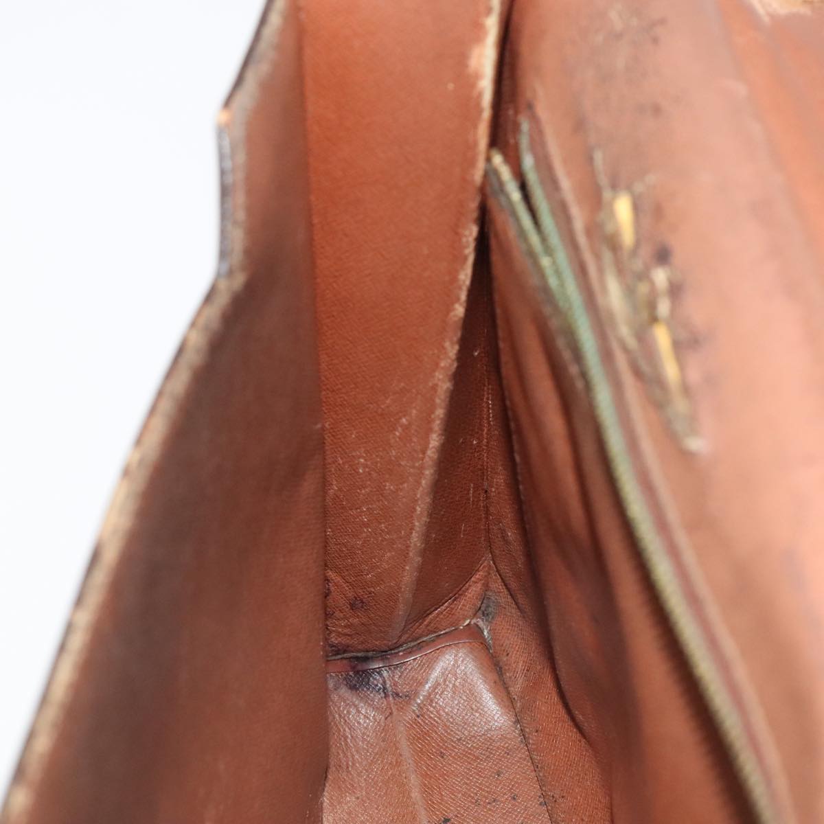 LOUIS VUITTON Monogram Porte Documents Bandouliere Bag M53338 LV Auth 95725