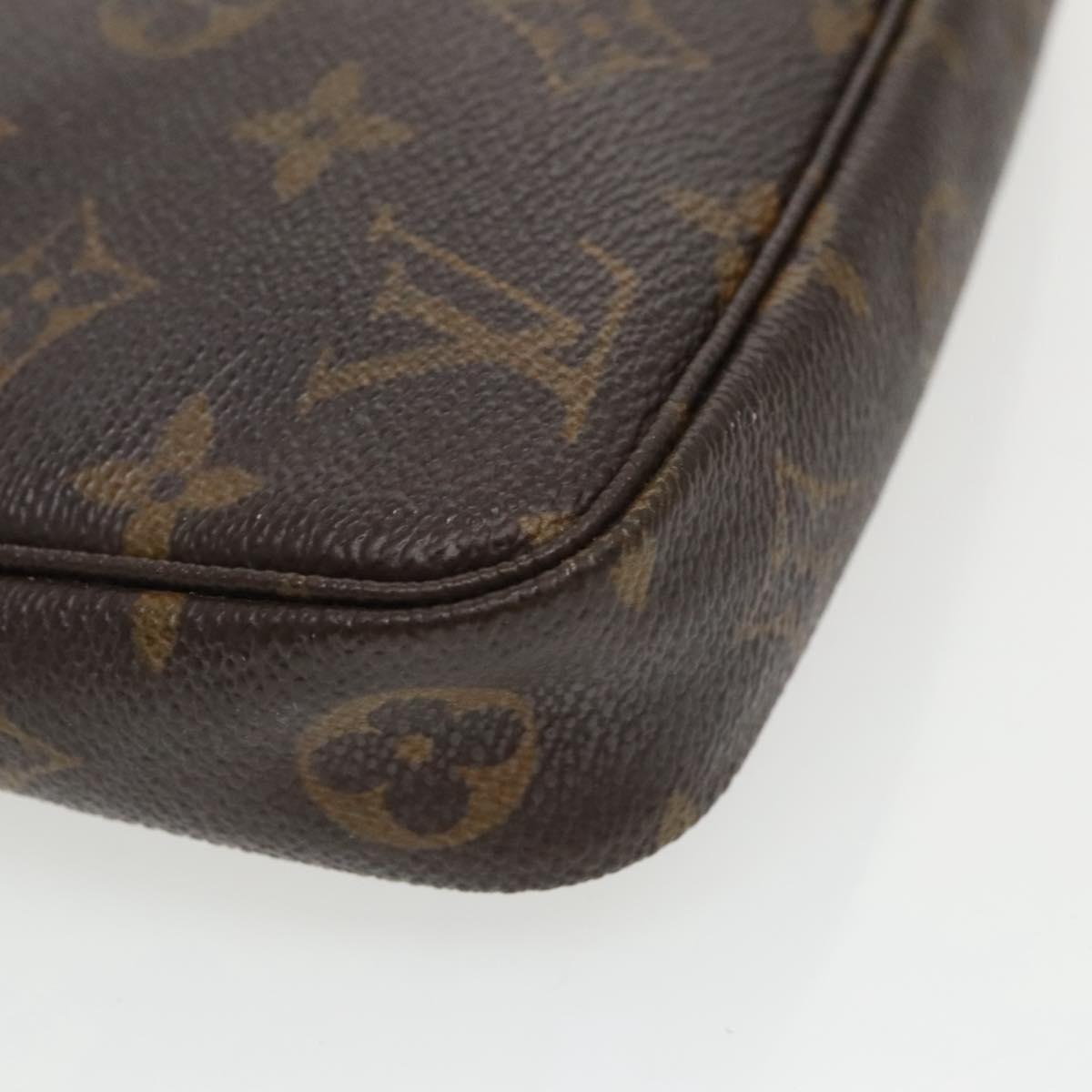 LOUIS VUITTON Monogram Pochette Accessoires Pouch M51980 LV Auth 95789