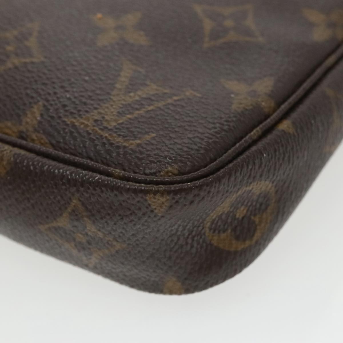 LOUIS VUITTON Monogram Pochette Accessoires Pouch M51980 LV Auth 95789