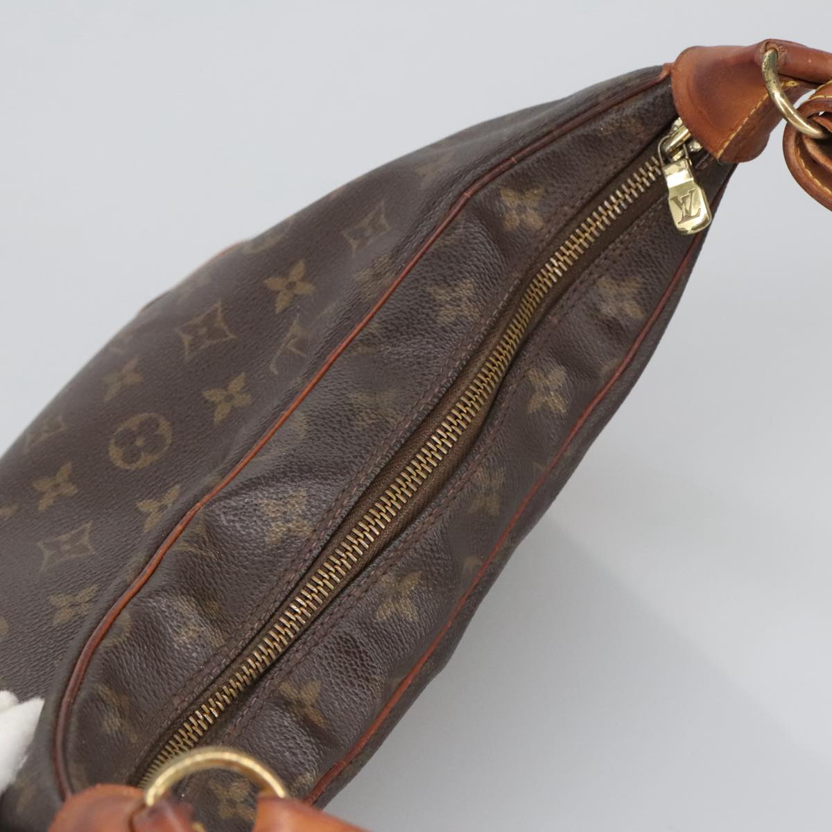 LOUIS VUITTON Monogram Boulogne 30 Shoulder Bag M51265 LV Auth 95841