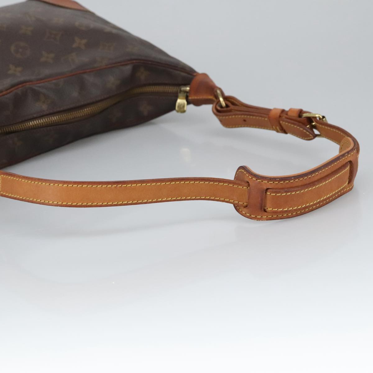 LOUIS VUITTON Monogram Boulogne 30 Shoulder Bag M51265 LV Auth 95841