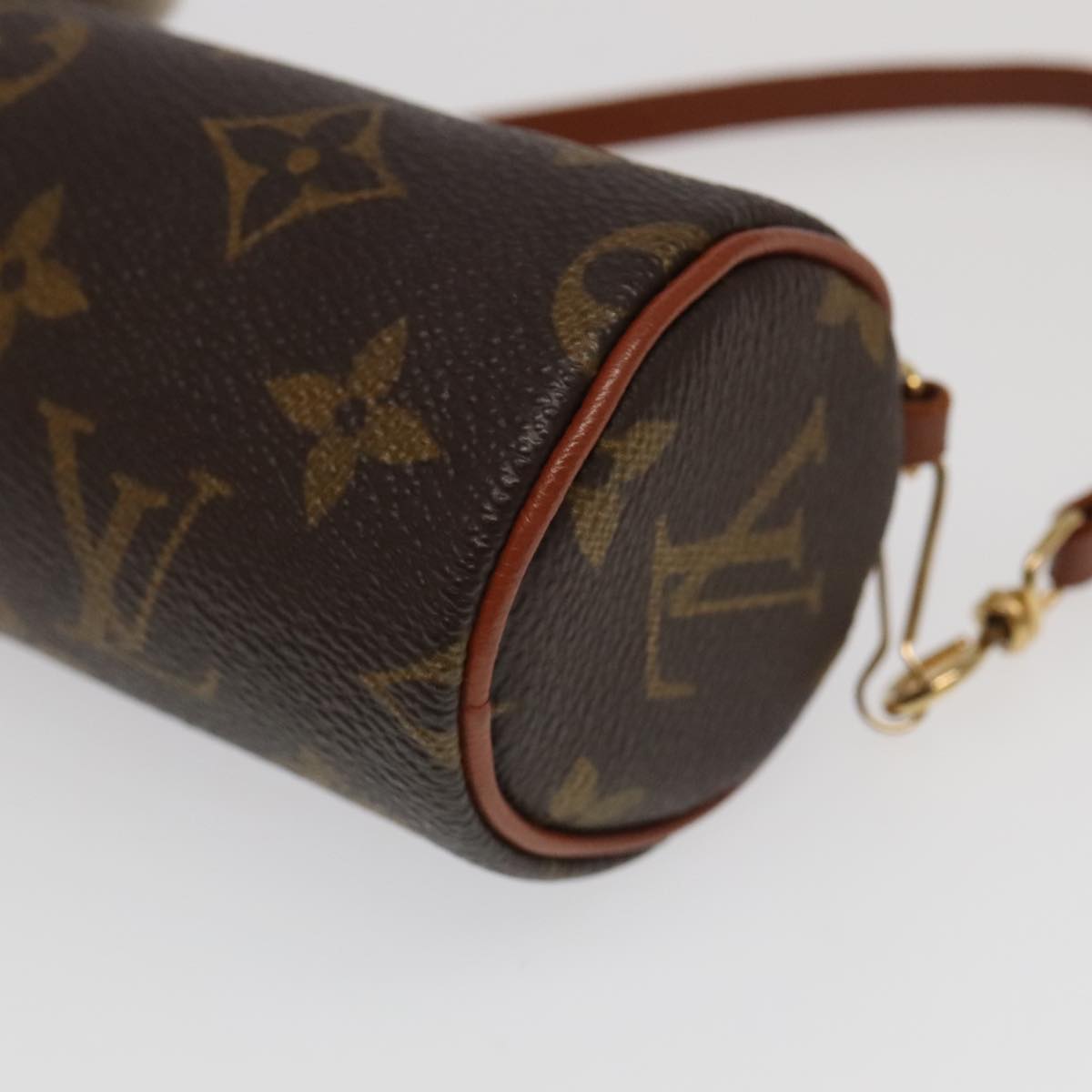 LOUIS VUITTON Monogram Papillon Pouch LV Auth 95878