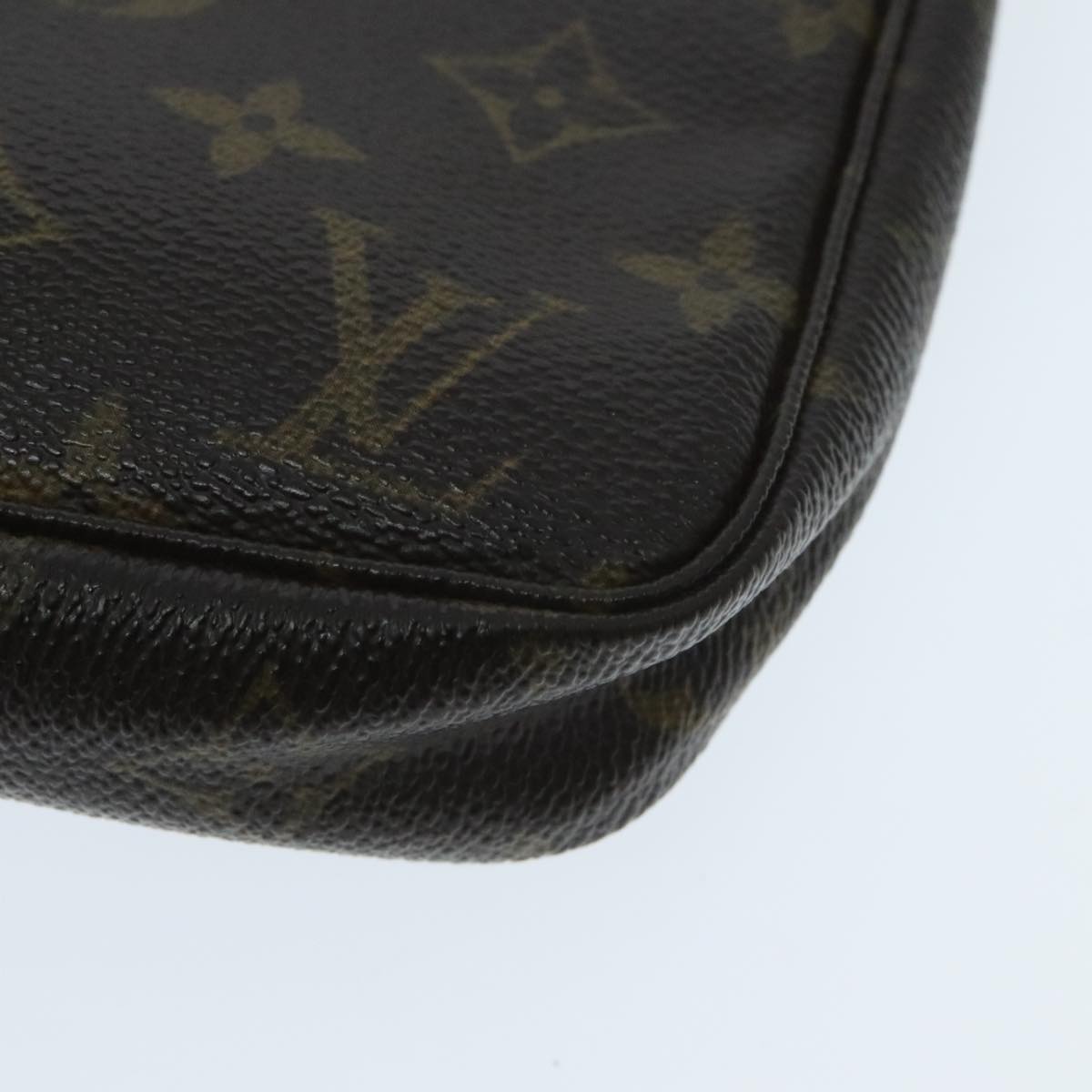 LOUIS VUITTON Monogram Pochette Accessoires Pouch M51980 LV Auth 95897