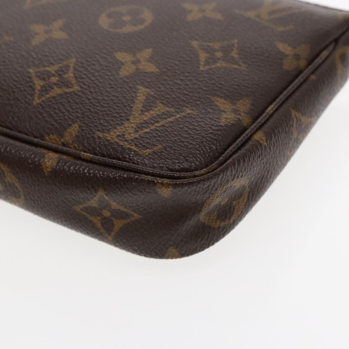 LOUIS VUITTON Monogram Pochette Accessoires Pouch M51980 LV Auth 95920