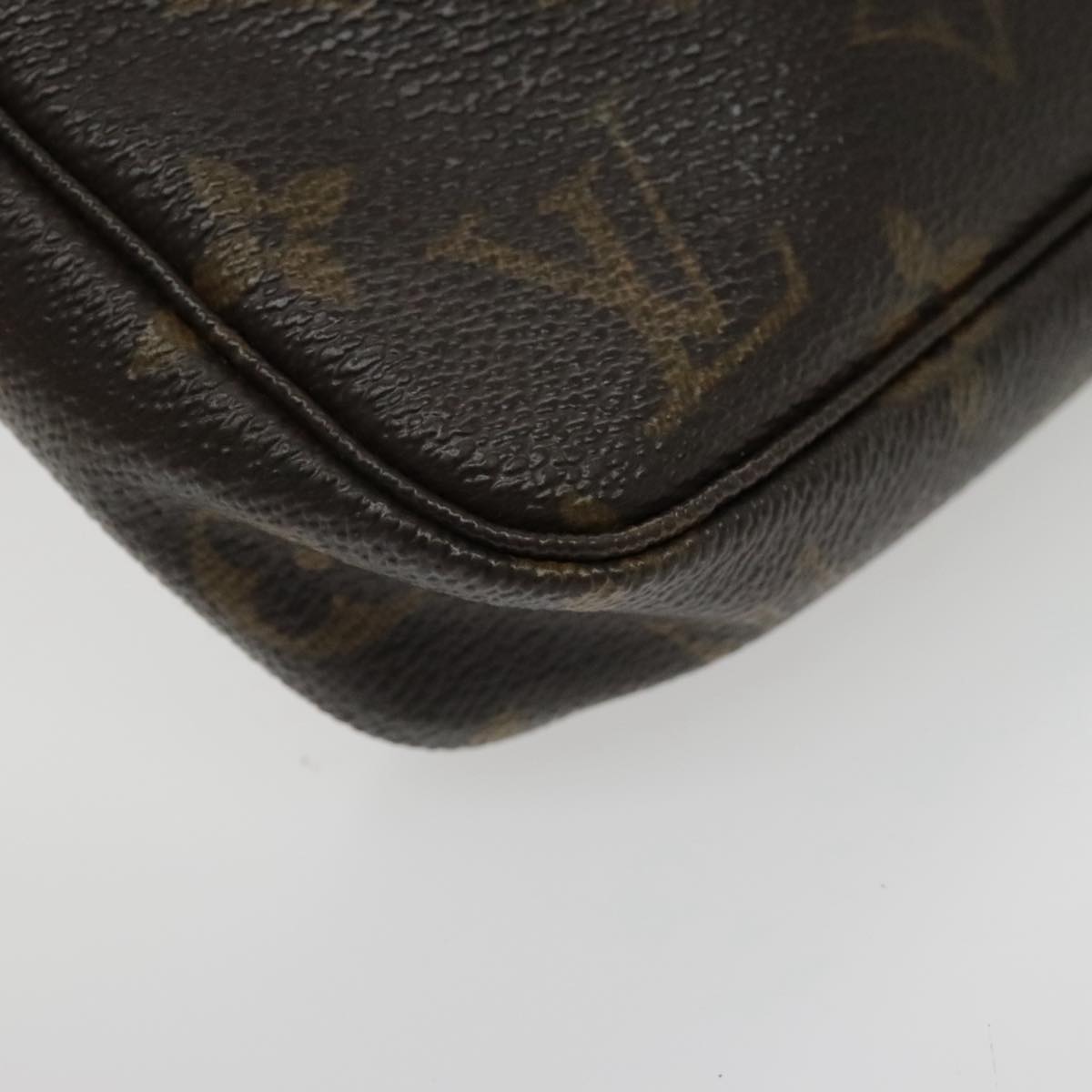 LOUIS VUITTON Monogram Pochette Accessoires Pouch M51980 LV Auth 95980