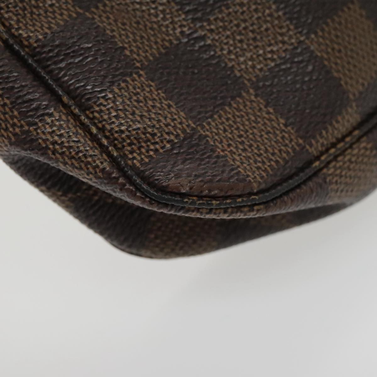 LOUIS VUITTON Damier Ebene Pochette Accessoires Pouch N41206 LV Auth 95986