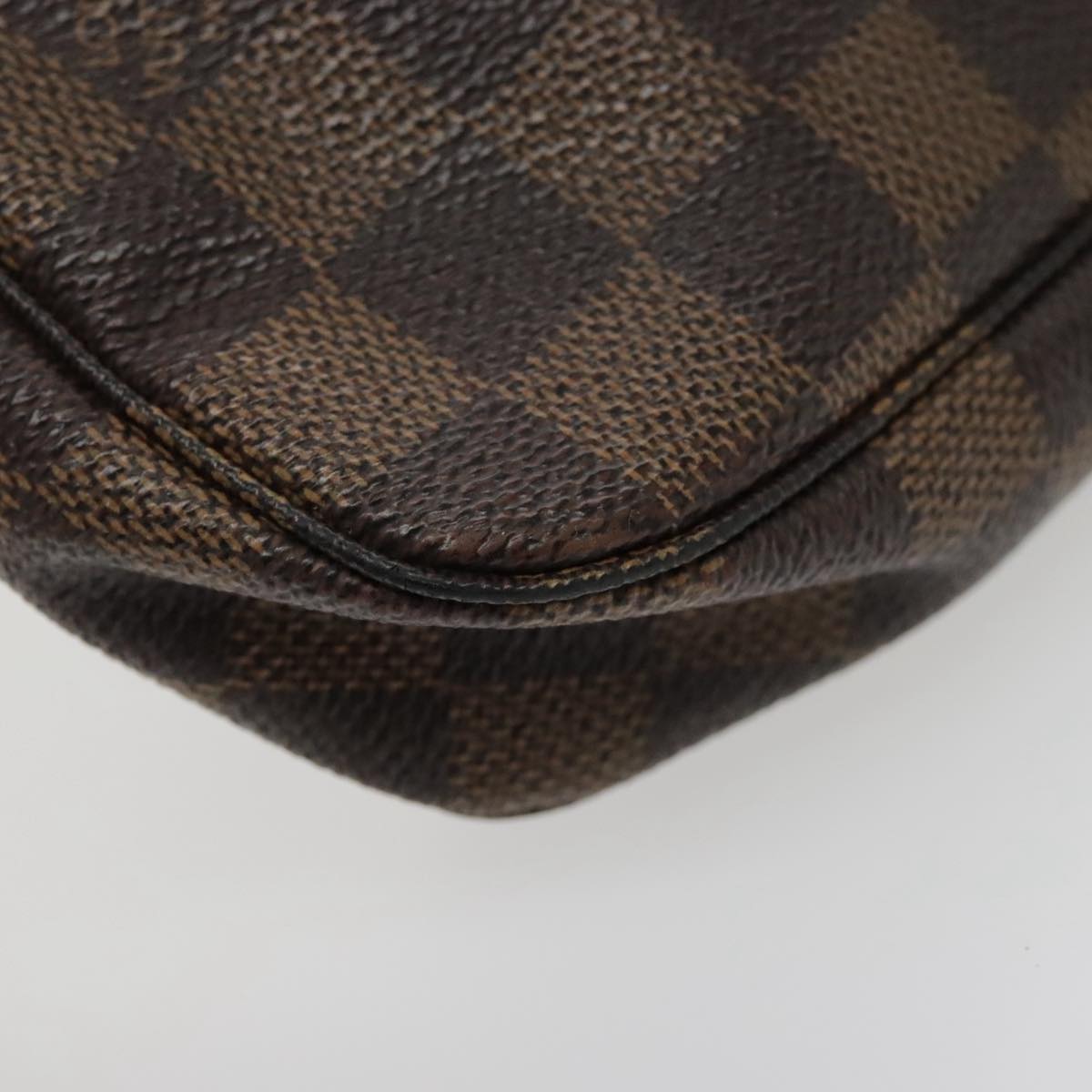 LOUIS VUITTON Damier Ebene Pochette Accessoires Pouch N41206 LV Auth 95986