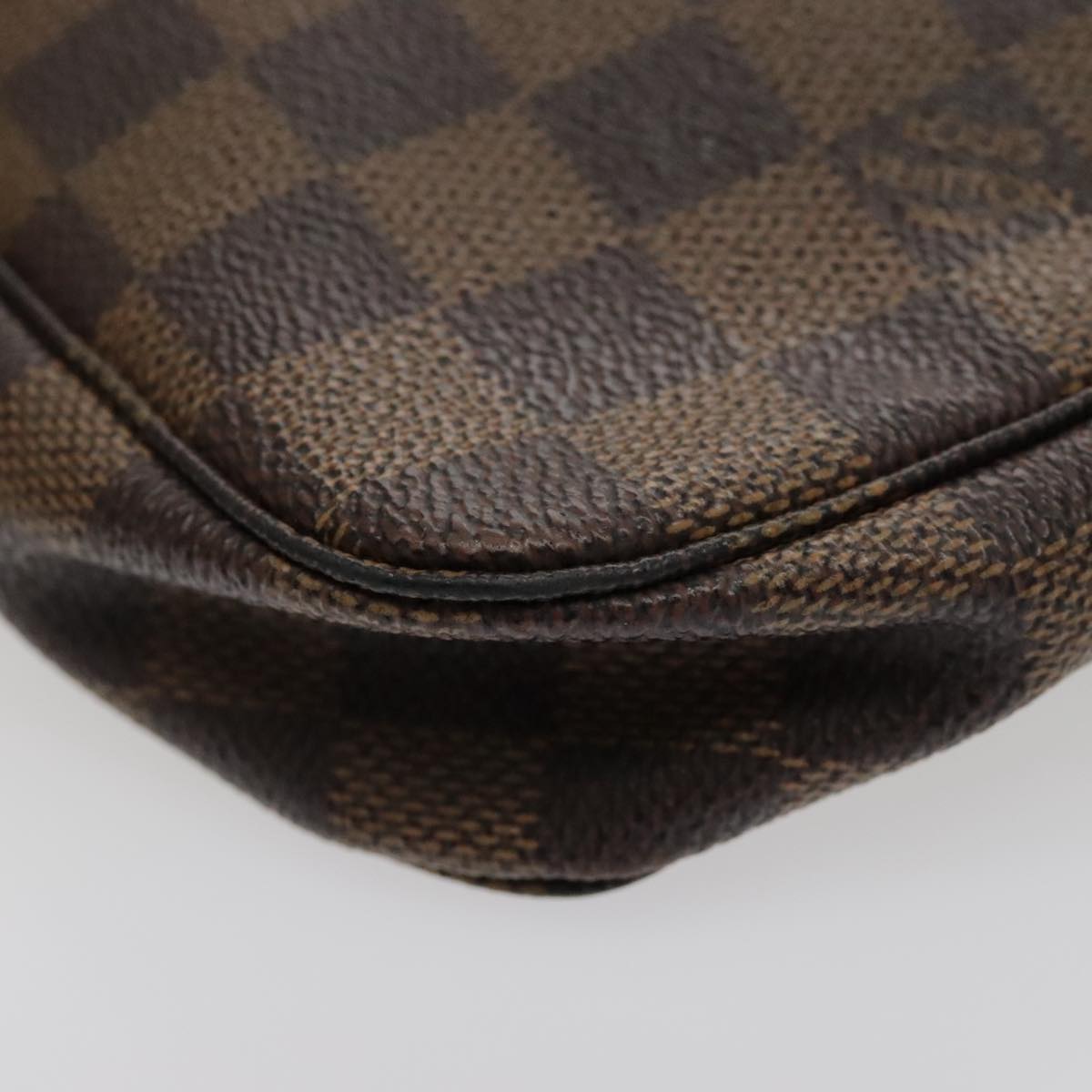 LOUIS VUITTON Damier Ebene Pochette Accessoires Pouch N41206 LV Auth 95986