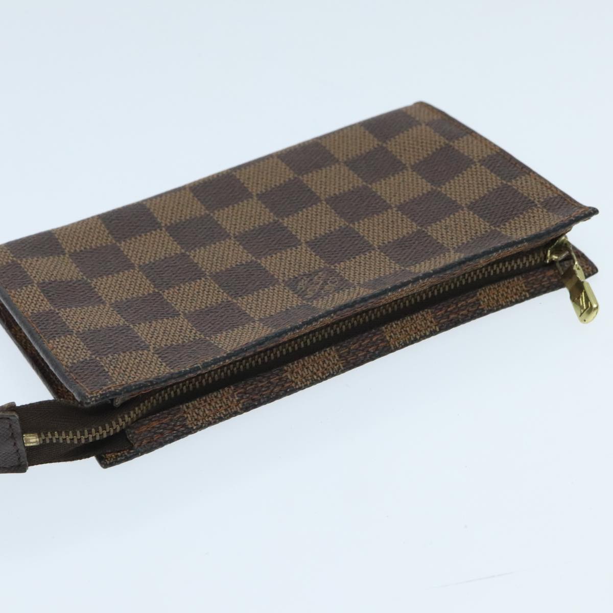 LOUIS VUITTON Damier Ebene Marais Pouch LV Auth 96015