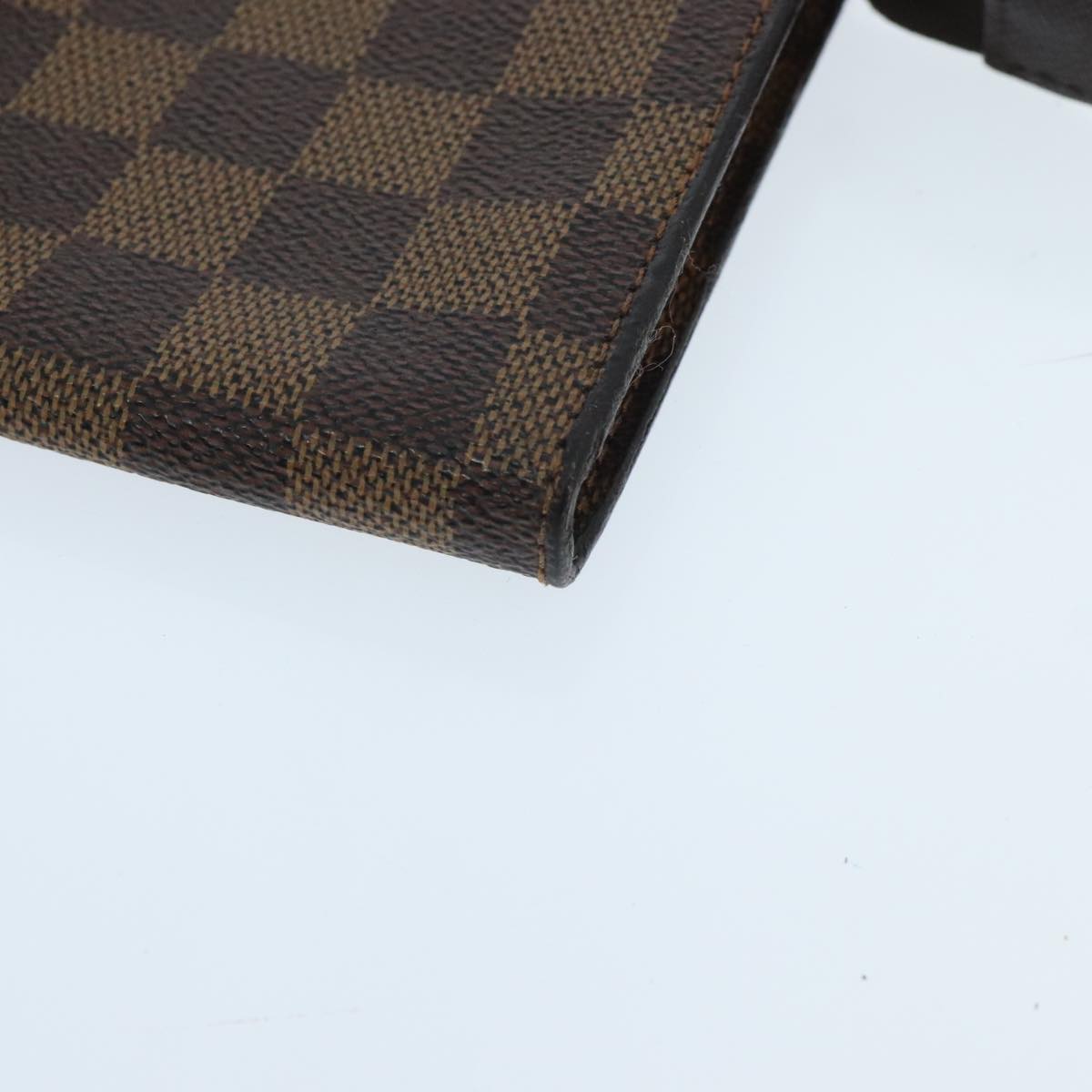 LOUIS VUITTON Damier Ebene Marais Pouch LV Auth 96015