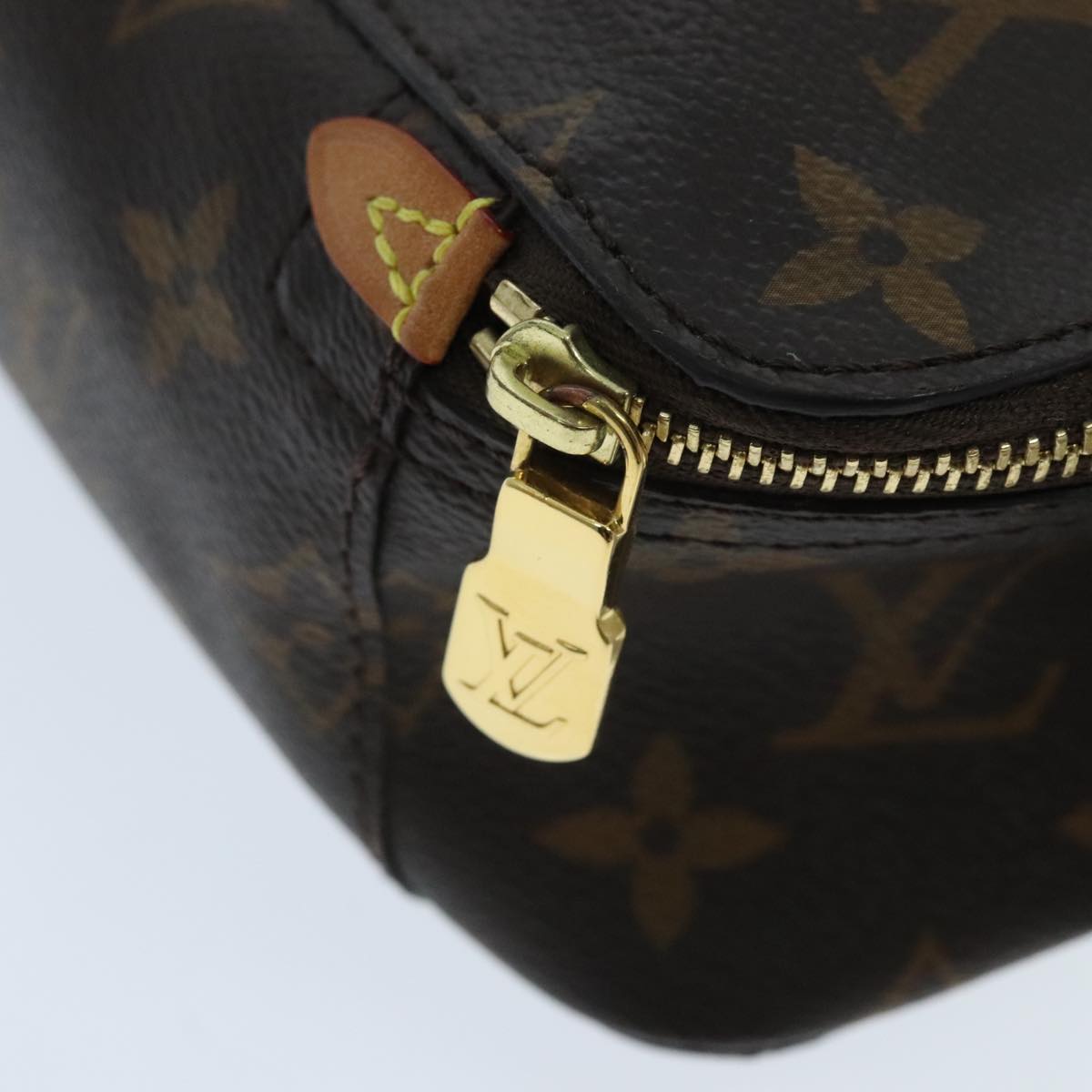 LOUIS VUITTON Monogram Cube Derangemont MM Pouch M43689 LV Auth 96046