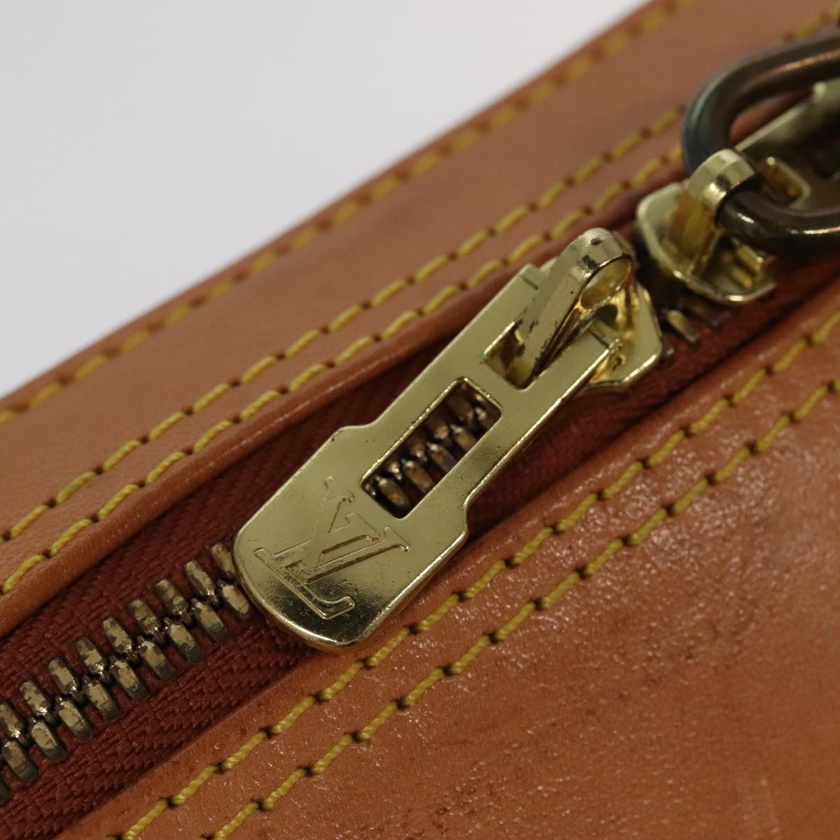 LOUIS VUITTON Nomad Reporter GM Shoulder Bag SPO Beige LV Auth 96049SAV