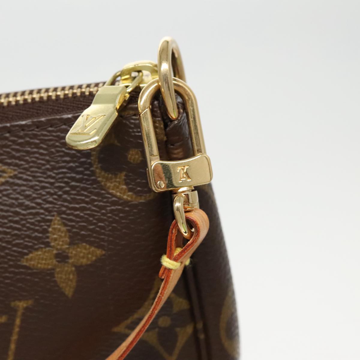 LOUIS VUITTON Monogram Mini Pochette Accessoires Pouch M58009 LV Auth 96144