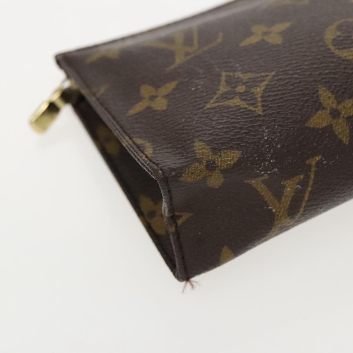 LOUIS VUITTON Monogram Poche Toilette 15 Pouch M47546 LV Auth 96158