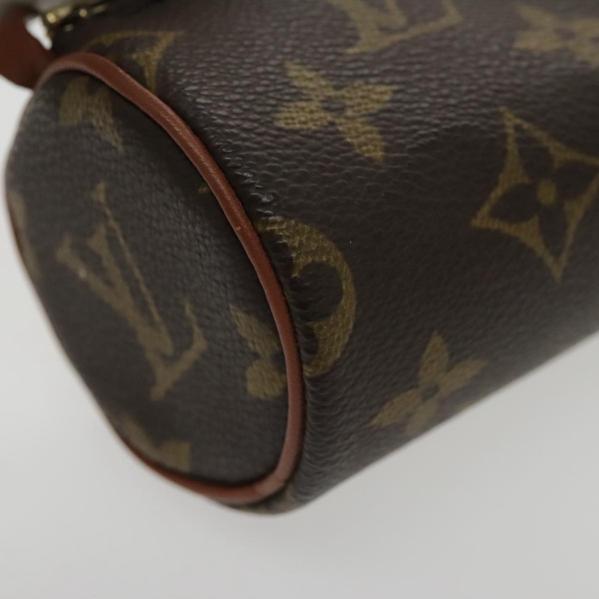 LOUIS VUITTON Monogram Papillon Pouch LV Auth 96248