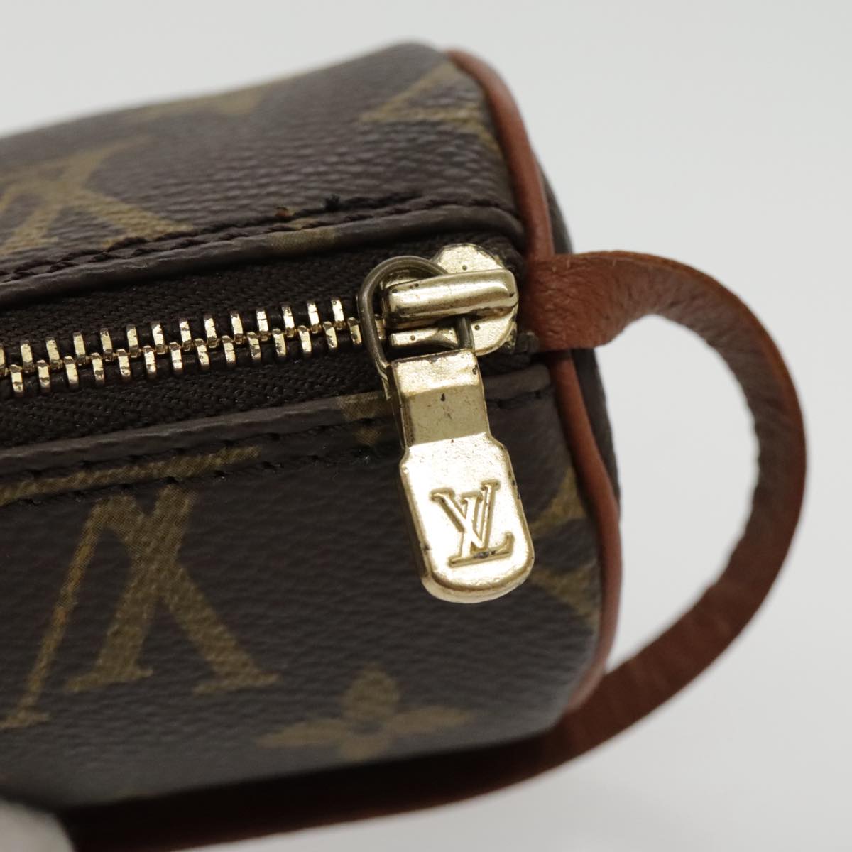 LOUIS VUITTON Monogram Papillon Pouch LV Auth 96248