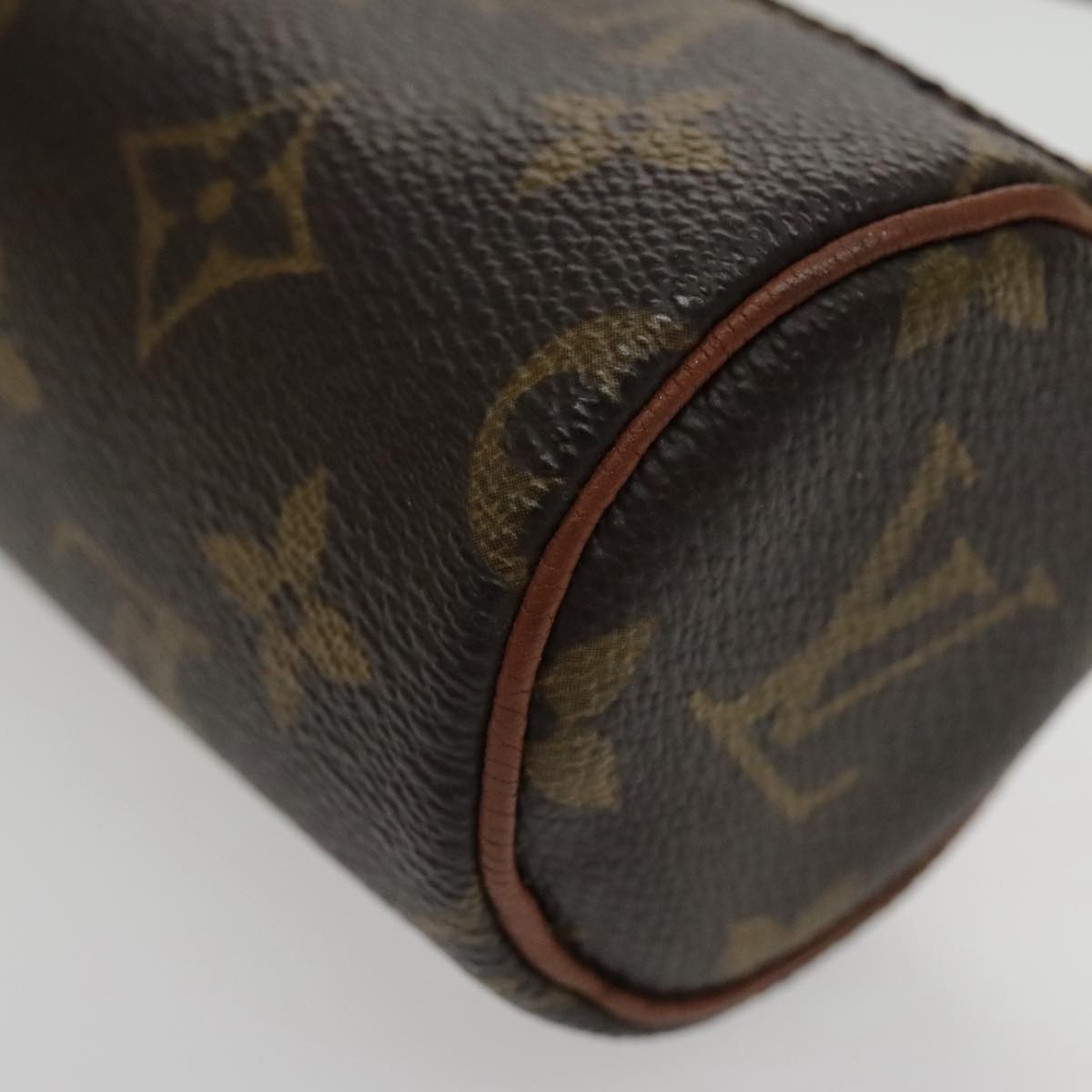 LOUIS VUITTON Monogram Papillon Pouch LV Auth 96303