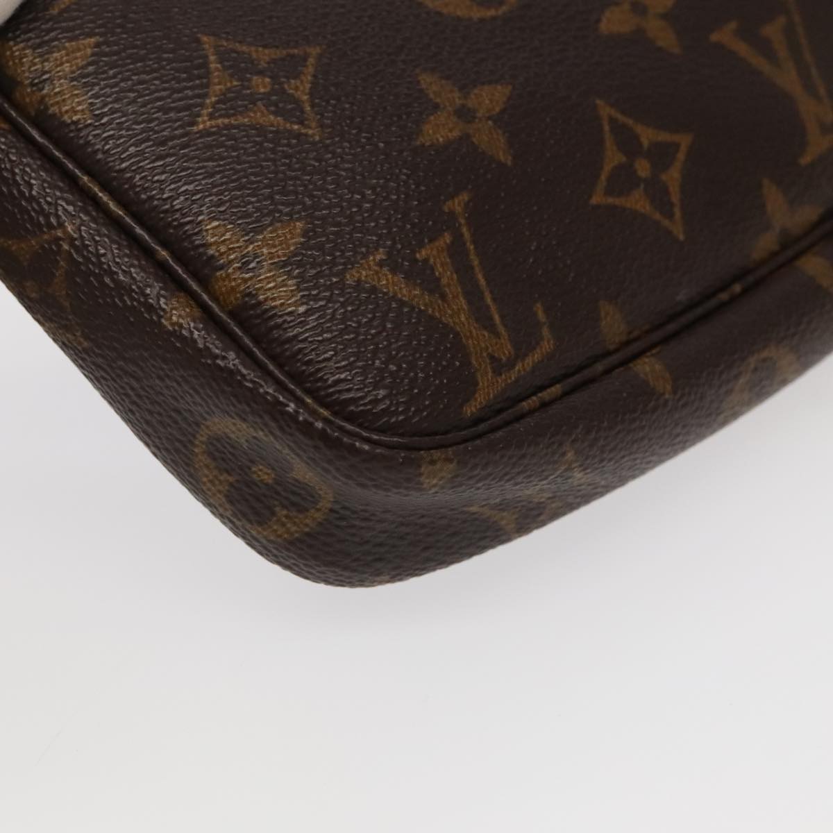 LOUIS VUITTON Monogram Pochette Accessoires Pouch M51980 LV Auth 96325