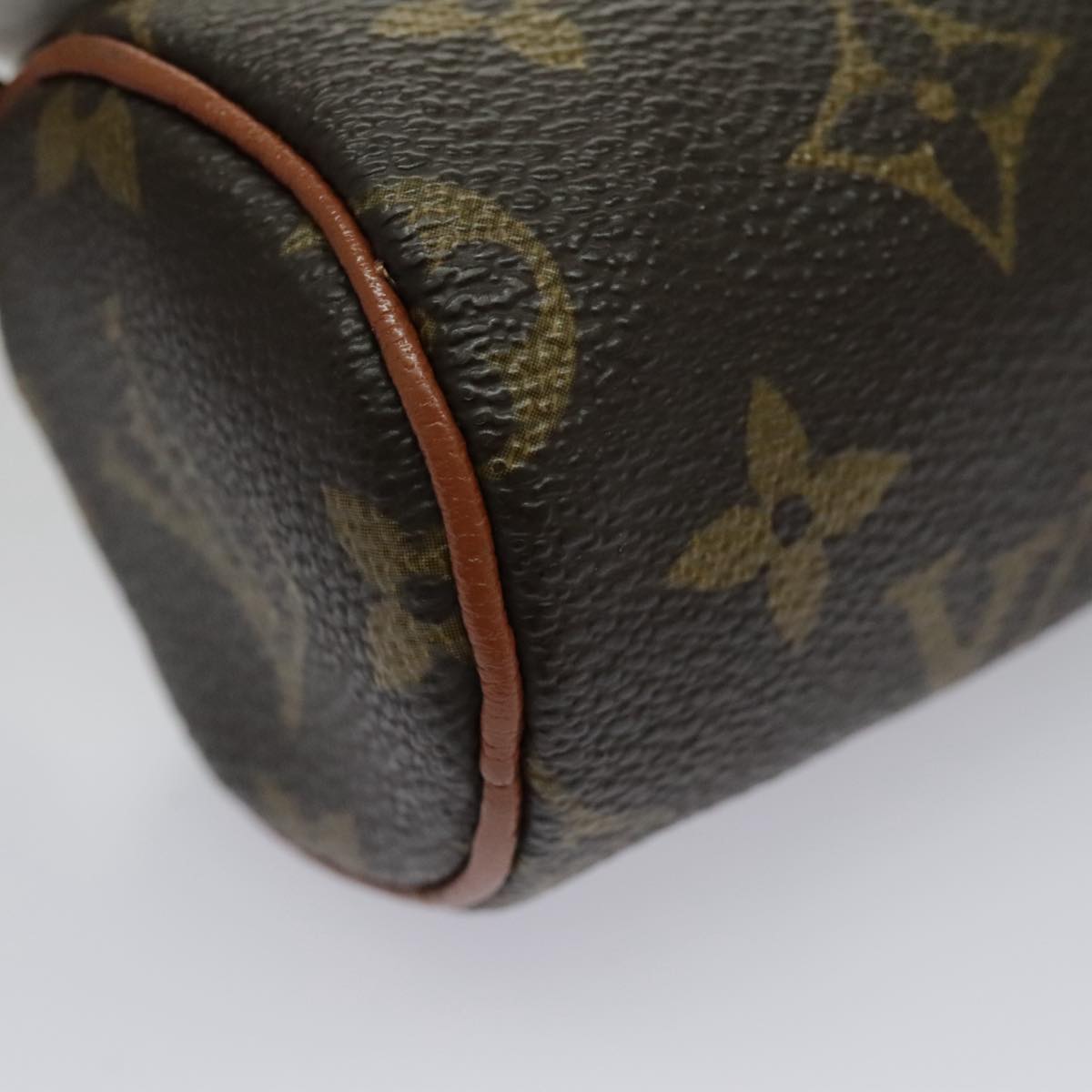 LOUIS VUITTON Monogram Papillon Pouch LV Auth 96390