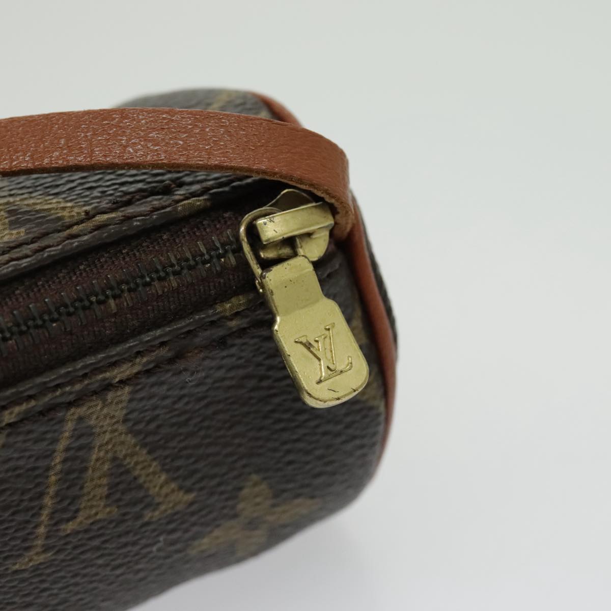 LOUIS VUITTON Monogram Papillon Pouch LV Auth 96390