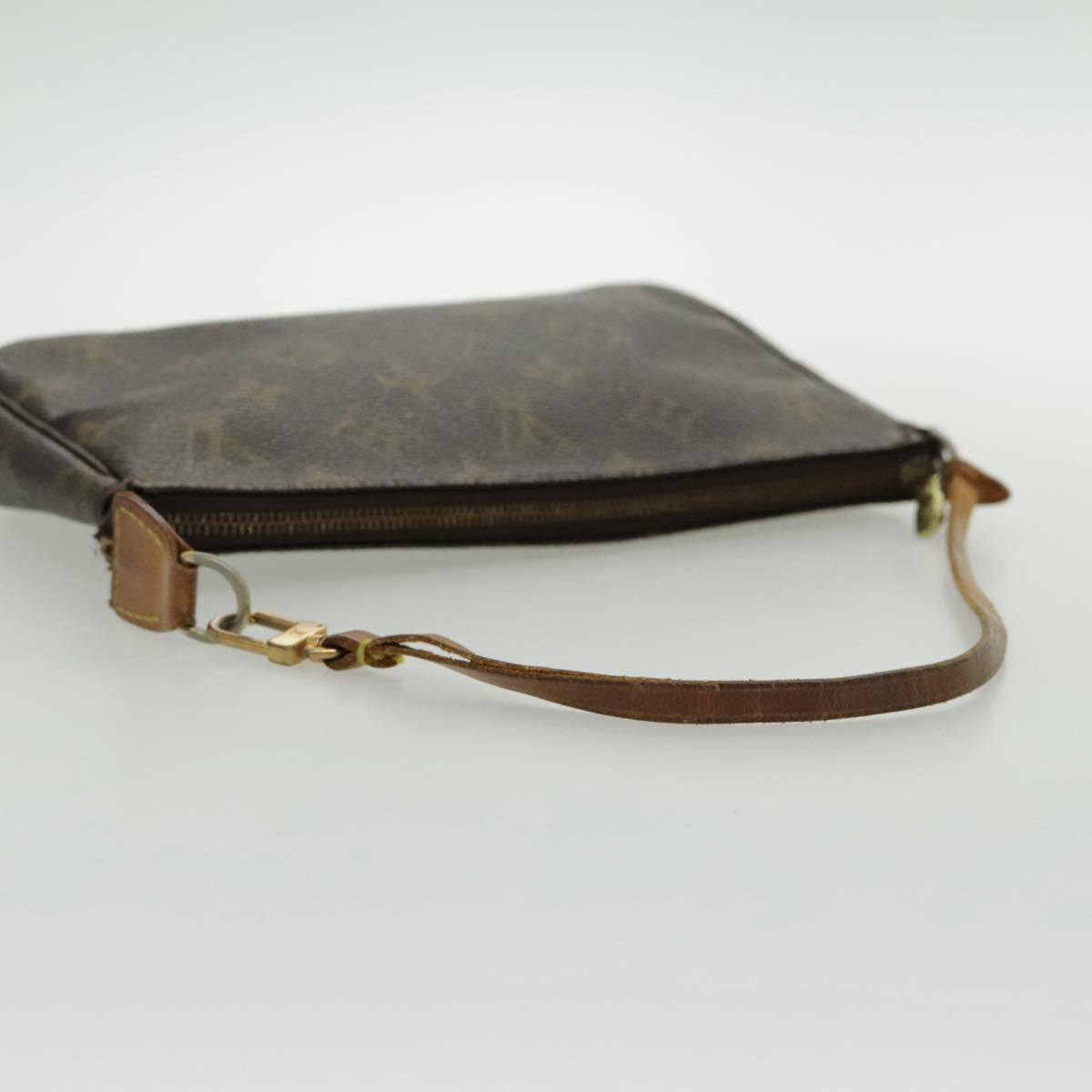 LOUIS VUITTON Monogram Pochette Accessoires Pouch M51980 LV Auth 96432