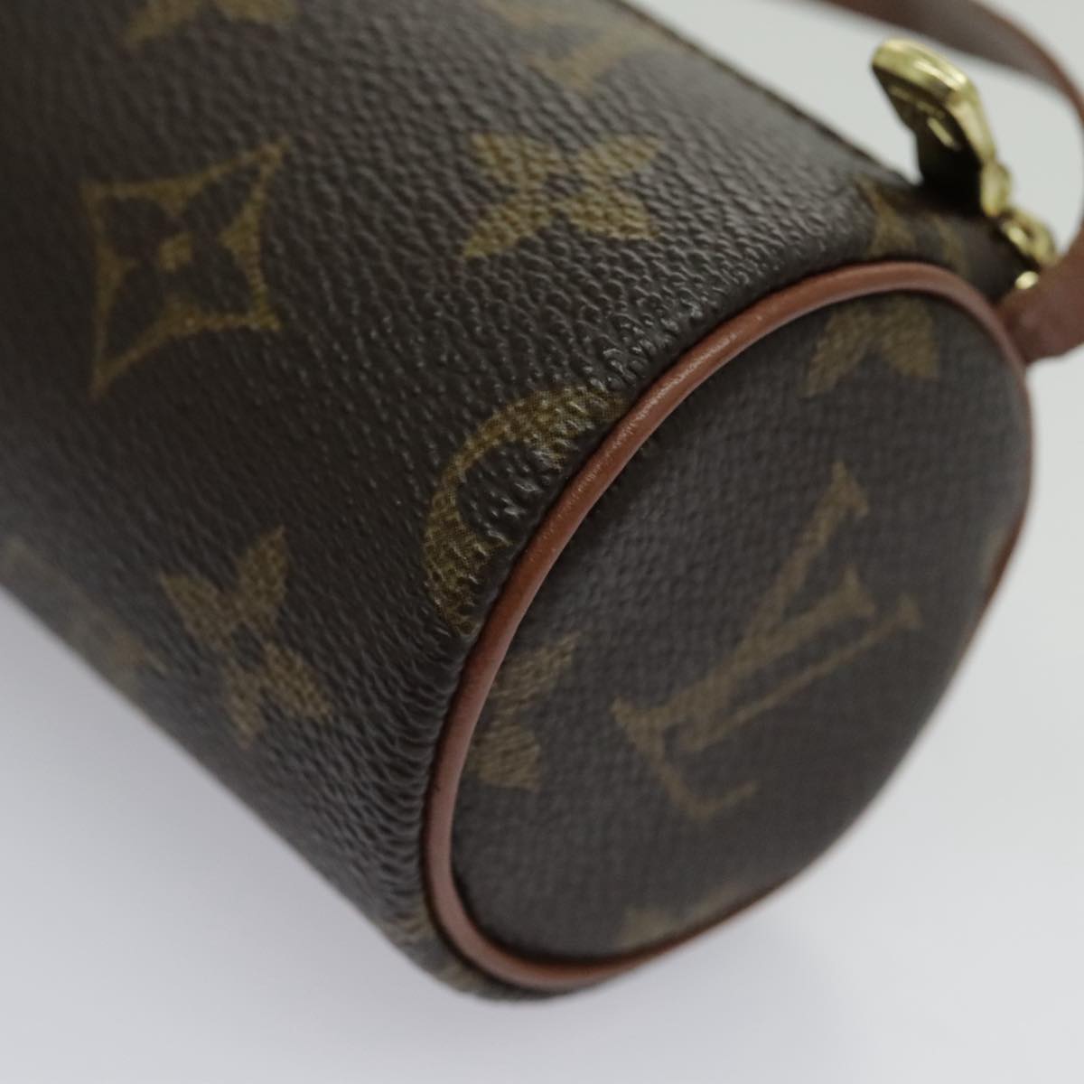 LOUIS VUITTON Monogram Papillon Pouch LV Auth 96444