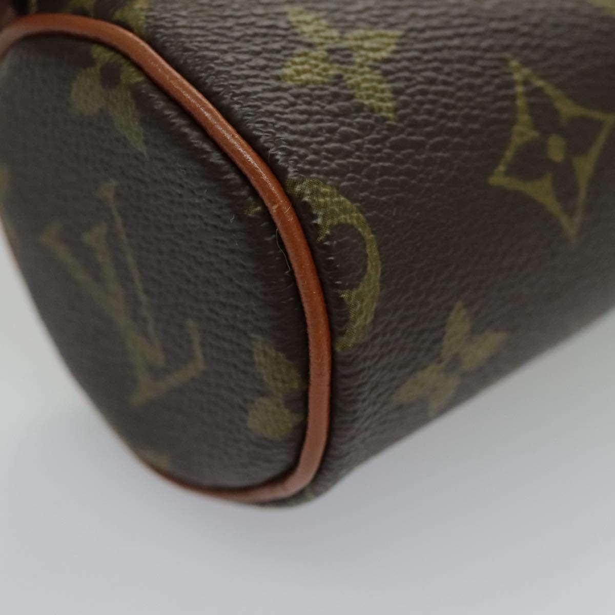 LOUIS VUITTON Monogram Papillon Pouch LV Auth 96474