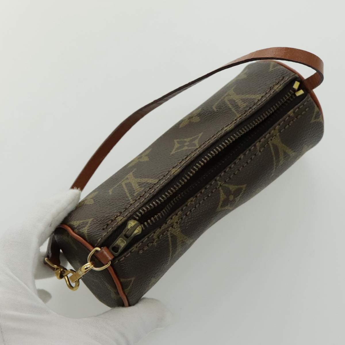 LOUIS VUITTON Monogram Papillon Pouch LV Auth 96474