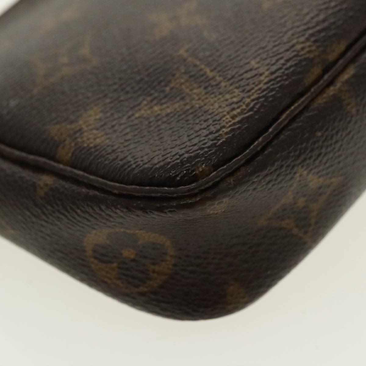 LOUIS VUITTON Monogram Pochette Accessoires Pouch M51980 LV Auth 96480