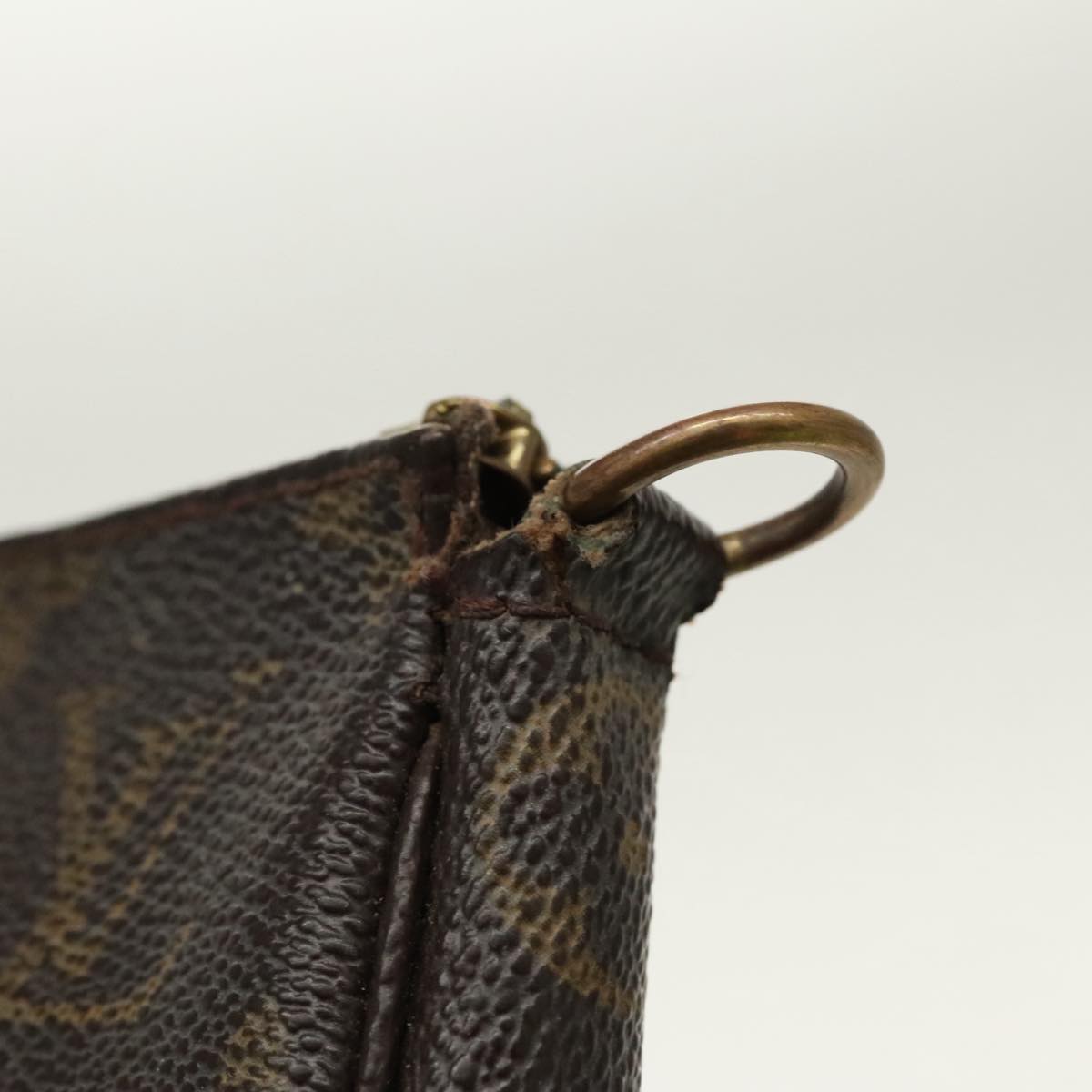 LOUIS VUITTON Monogram Pochette Accessoires Pouch M51980 LV Auth 96480