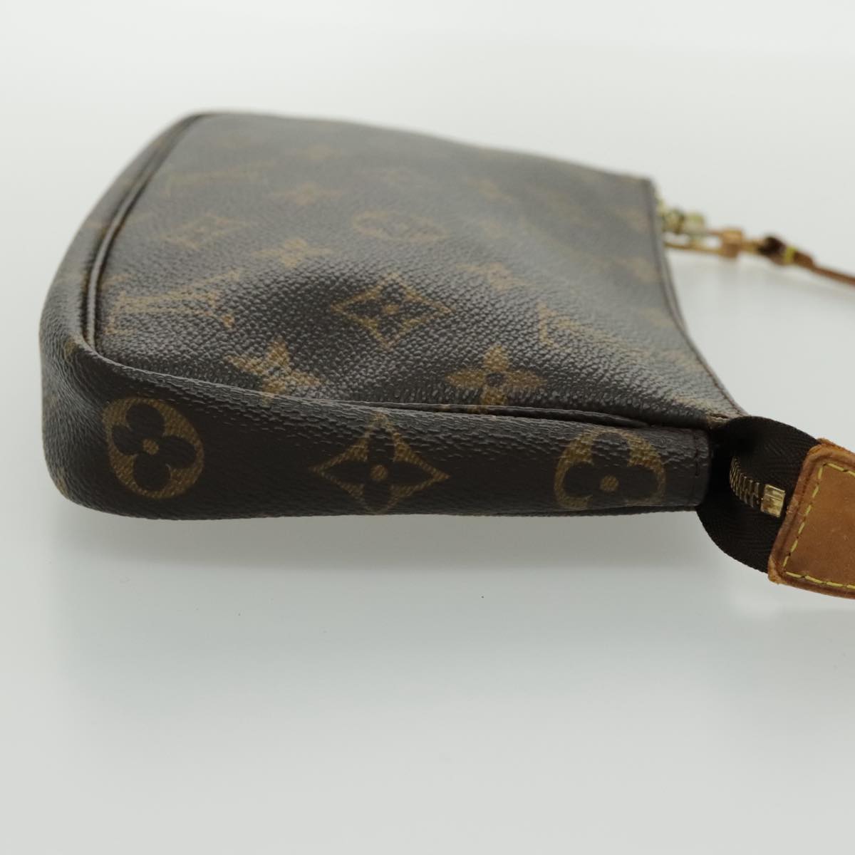 LOUIS VUITTON Monogram Pochette Accessoires Pouch M51980 LV Auth 96494