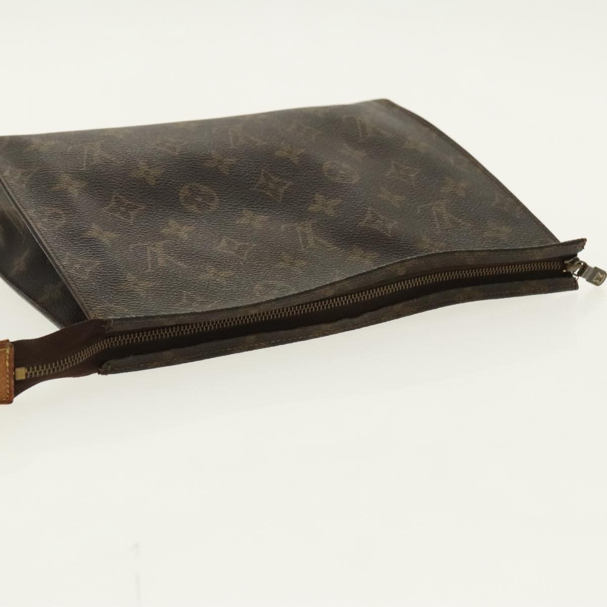 LOUIS VUITTON Monogram Poche Toilette 26 Pouch M47542 LV Auth 96504