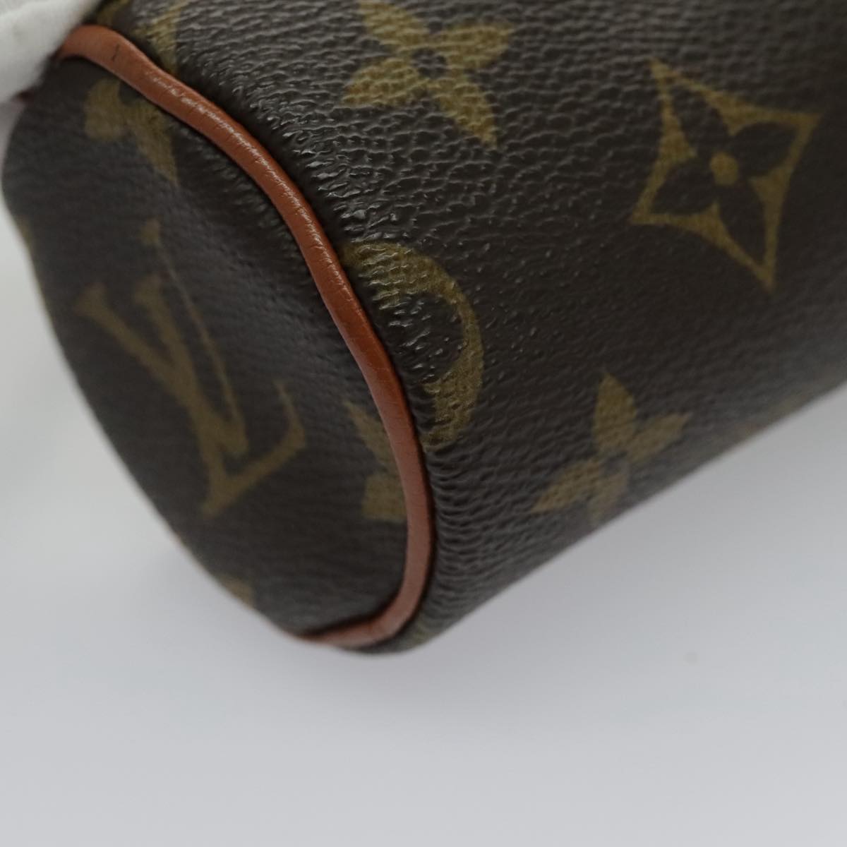 LOUIS VUITTON Monogram Papillon Pouch LV Auth 96506