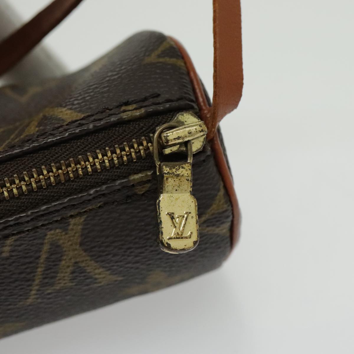 LOUIS VUITTON Monogram Papillon Pouch LV Auth 96506