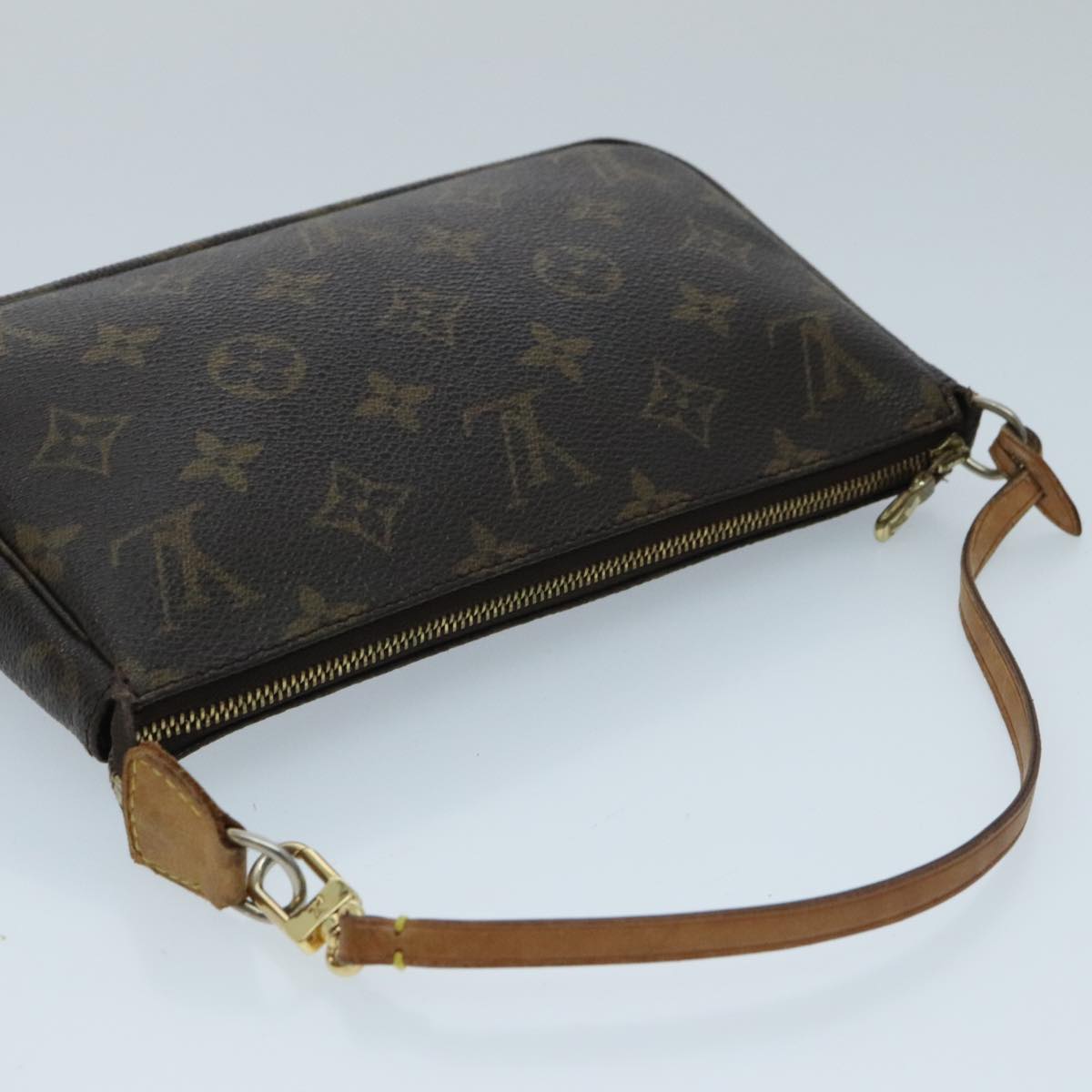 LOUIS VUITTON Monogram Pochette Accessoires Pouch M51980 LV Auth 96531