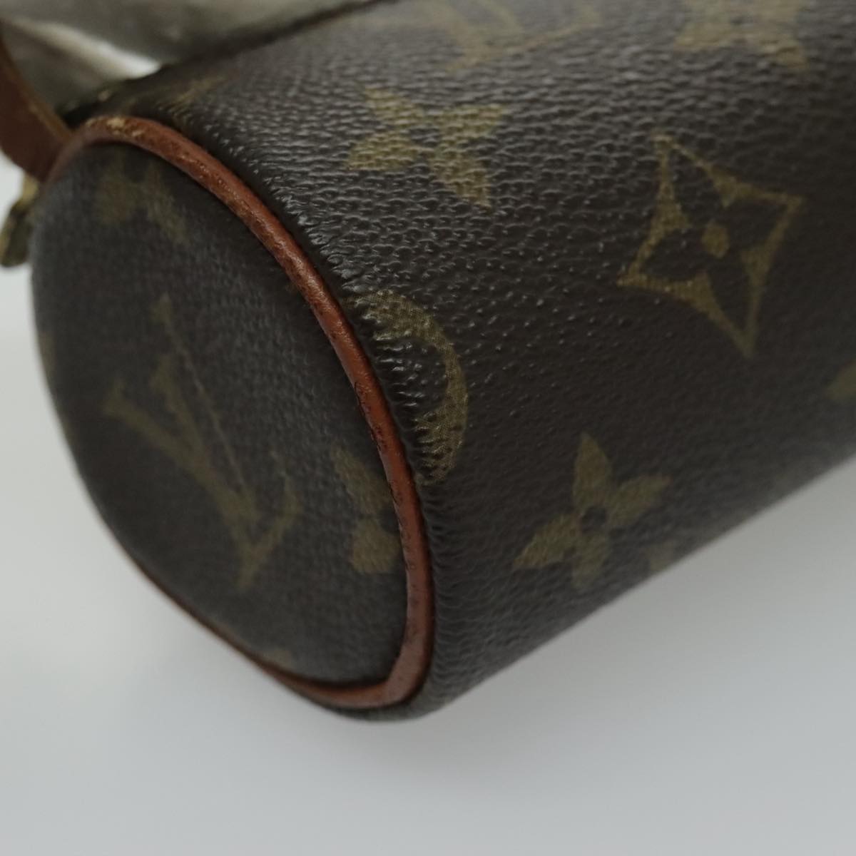 LOUIS VUITTON Monogram Papillon Pouch Pouch LV Auth 96541