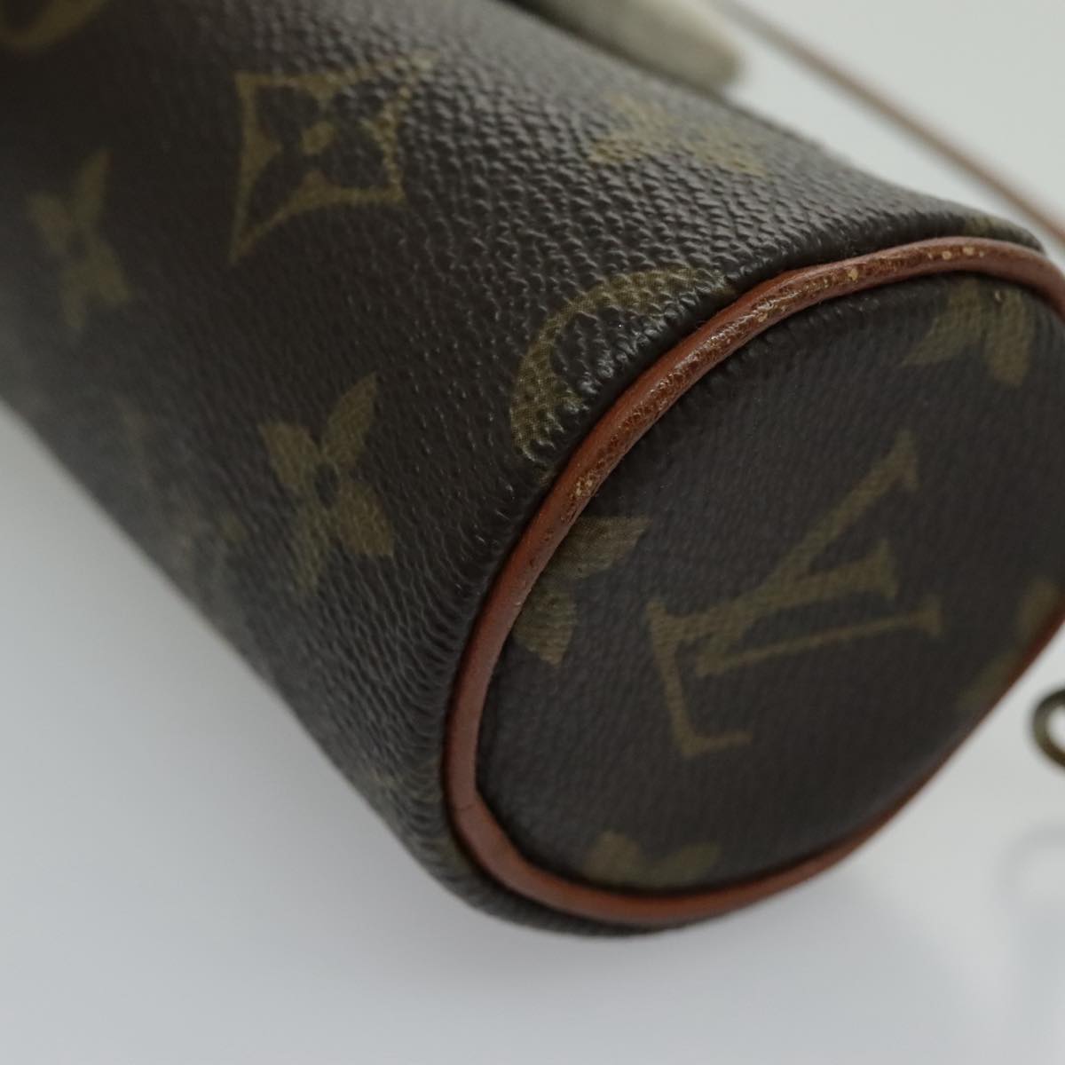 LOUIS VUITTON Monogram Papillon Pouch Pouch LV Auth 96541