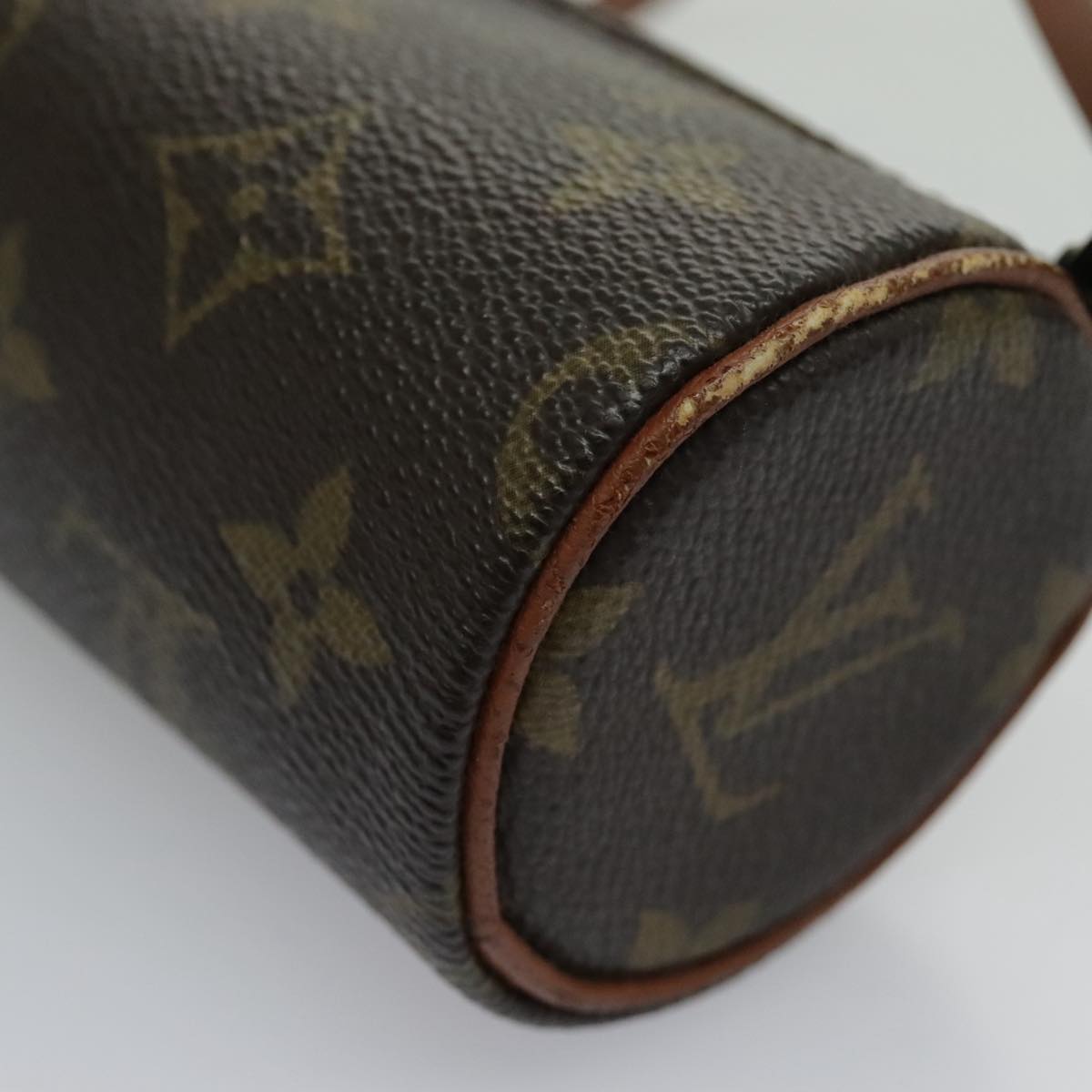 LOUIS VUITTON Monogram Papillon Pouch Pouch LV Auth 96541