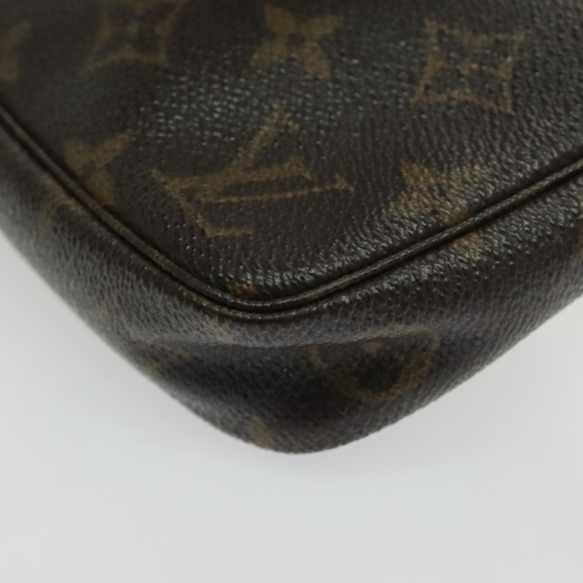 LOUIS VUITTON Monogram Pochette Accessoires Pouch M51980 LV Auth 96638