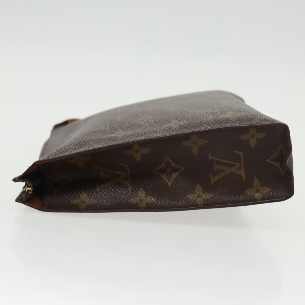 LOUIS VUITTON Monogram Poche Toilette 26 Pouch M47542 LV Auth 96681