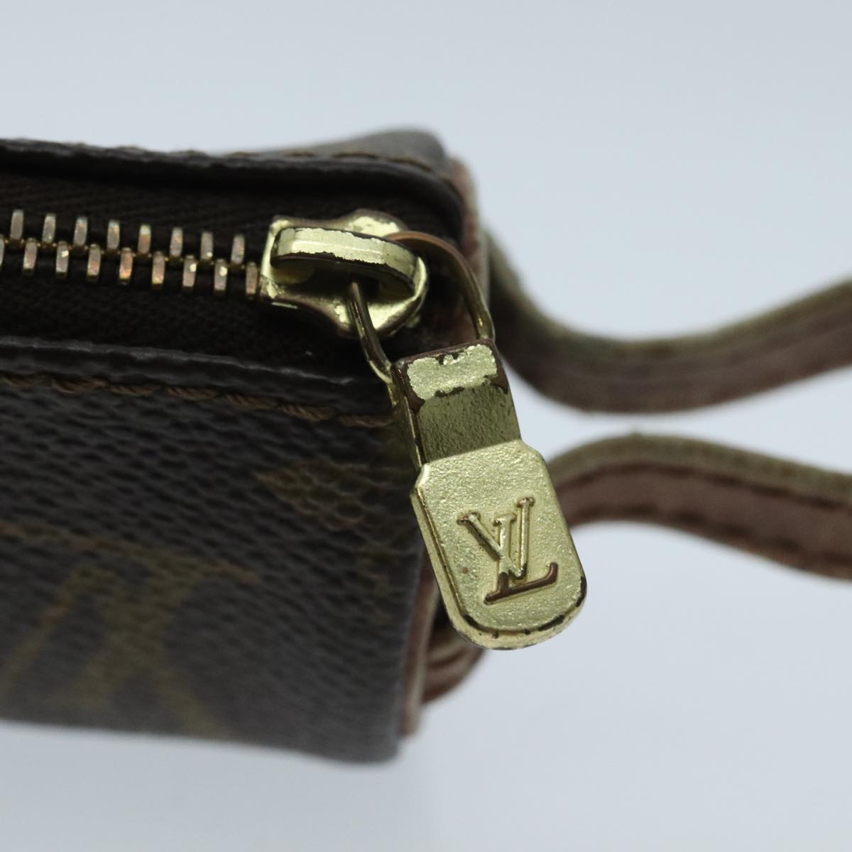 LOUIS VUITTON Monogram Etui 3 Ball de Golf Pouch M58249 LV Auth 96686