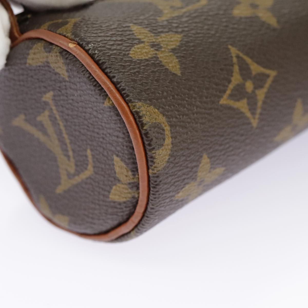 LOUIS VUITTON Monogram Papillon Pouch Pouch LV Auth 96858