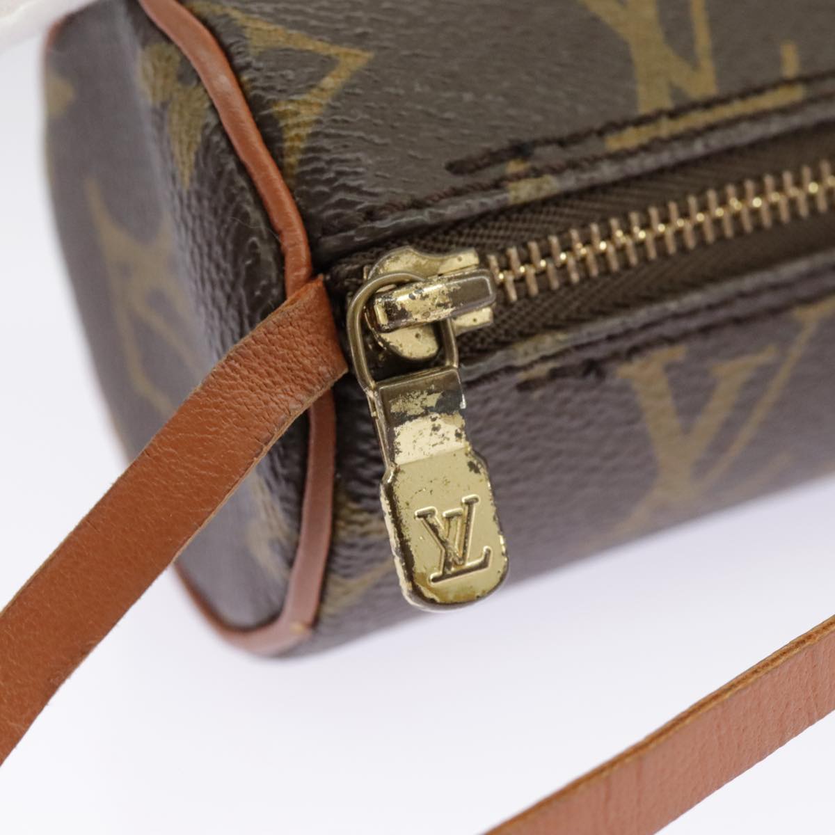 LOUIS VUITTON Monogram Papillon Pouch Pouch LV Auth 96858