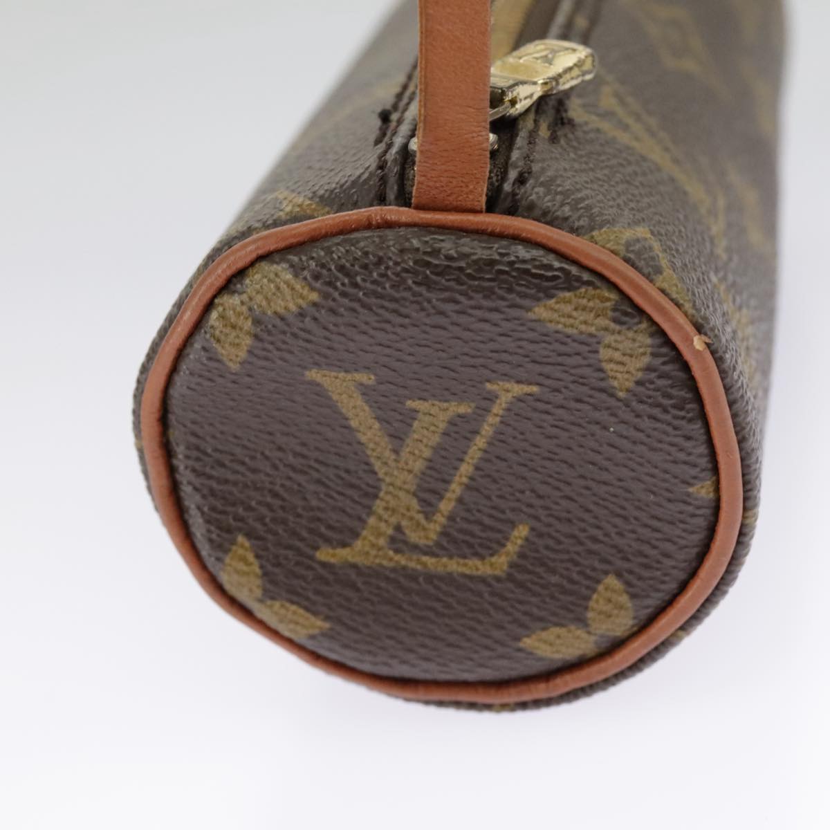 LOUIS VUITTON Monogram Papillon Pouch Pouch LV Auth 96858